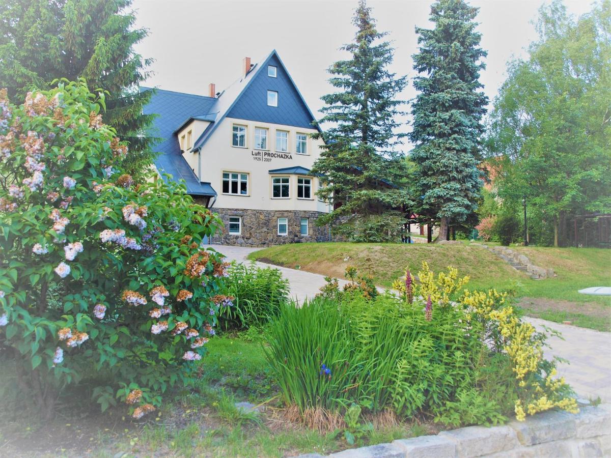 Resort LUFT Sněžník Exterior foto